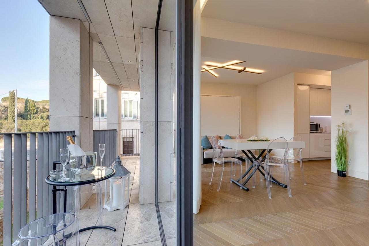 Mavi At Colosseum Apartment *