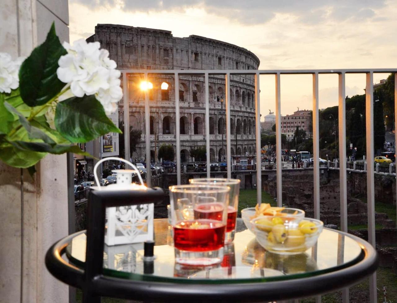 Apartment Mavi At Colosseum *