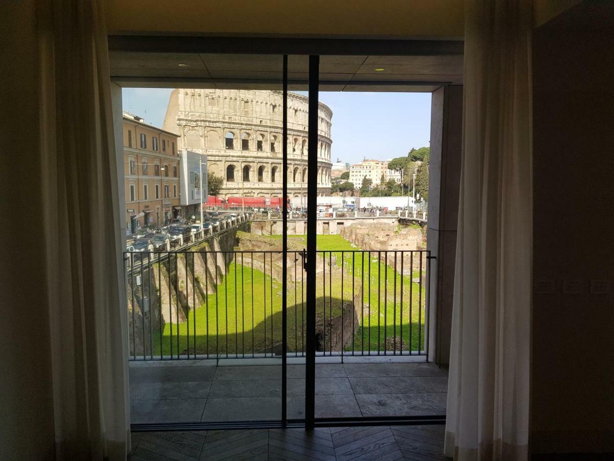Mavi At Colosseum Apartment *